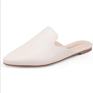 DREAM PAIRS Women's Flat Mules Pointed Toe Backless Loafer Shoes